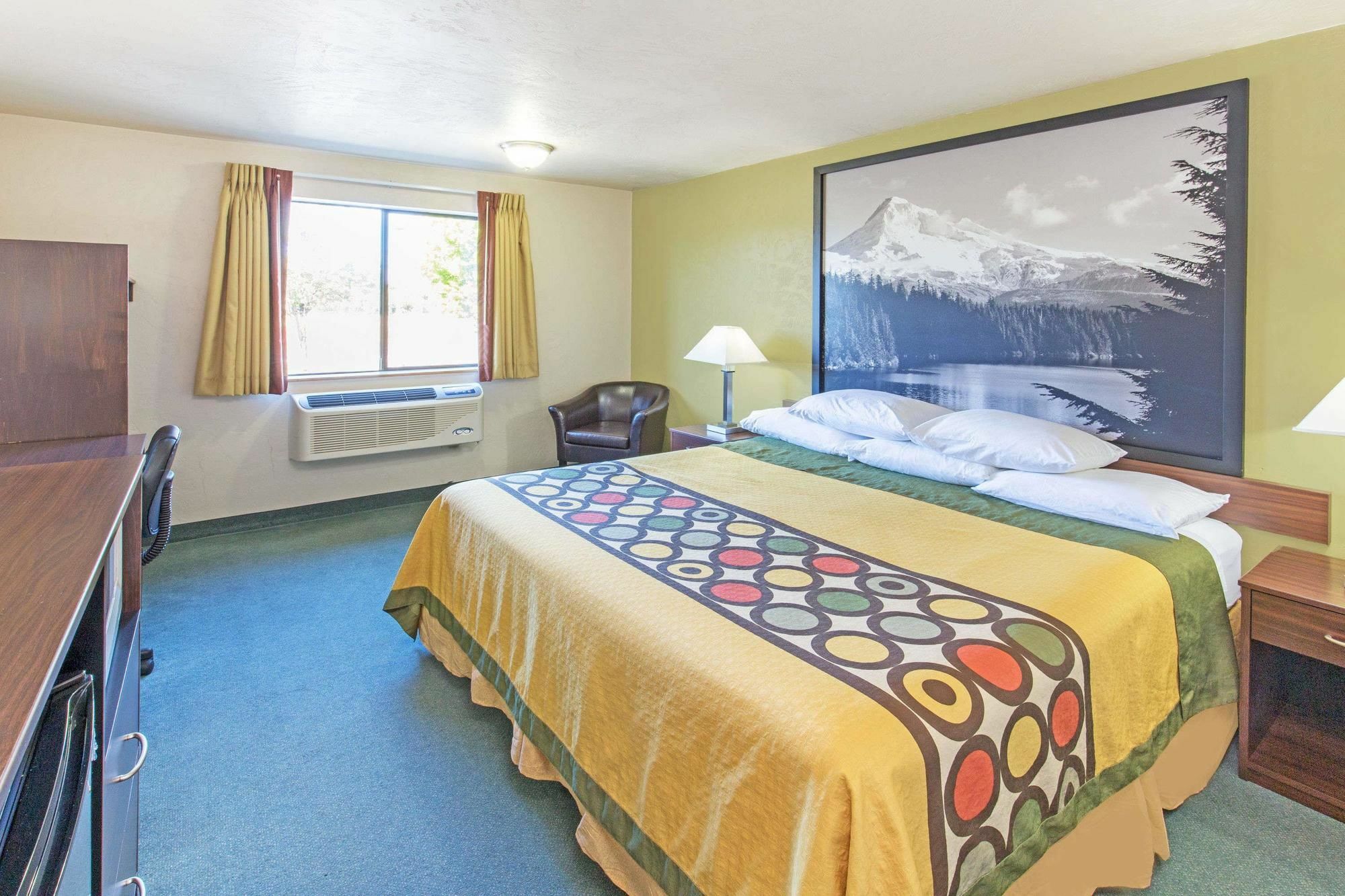 Hotel Super 8 By Wyndham Salem Esterno foto